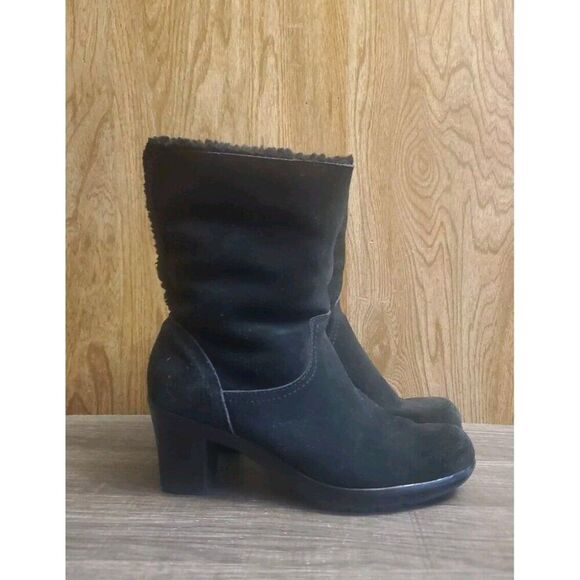 Clarks Shoes - Clarks Bendables Black Suede Boots Booties Faux Fur Lining Womens Size 5